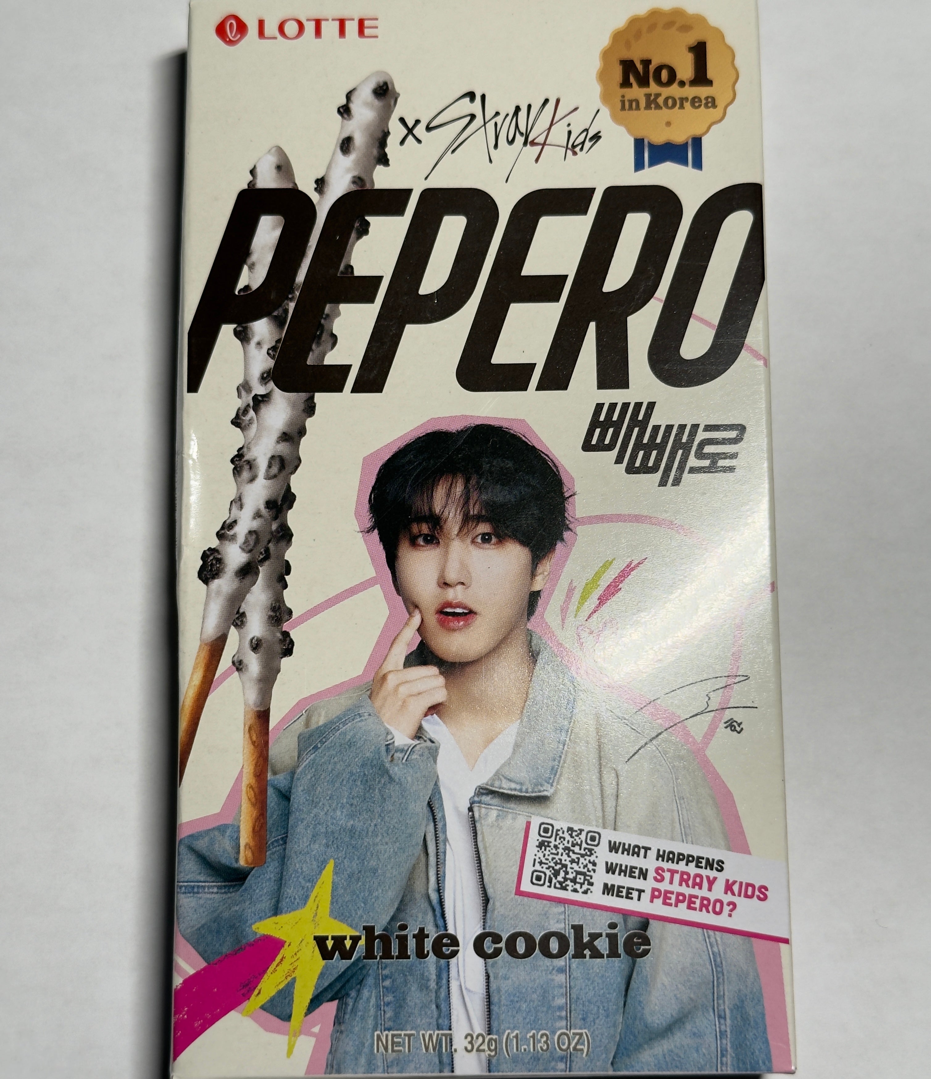 Stray Kidz xPepero Collab - White chocolate