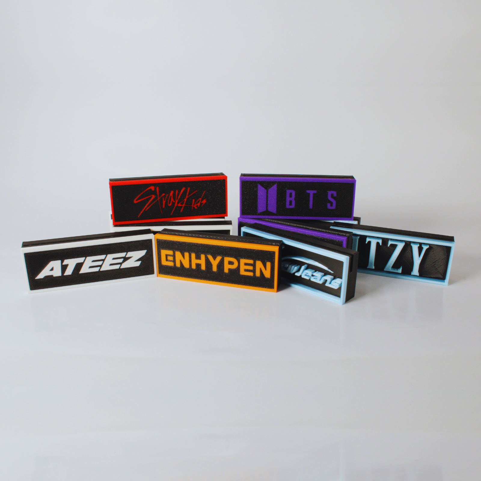 Kpop PC Holders - BUY 2 GET 2 FREE!